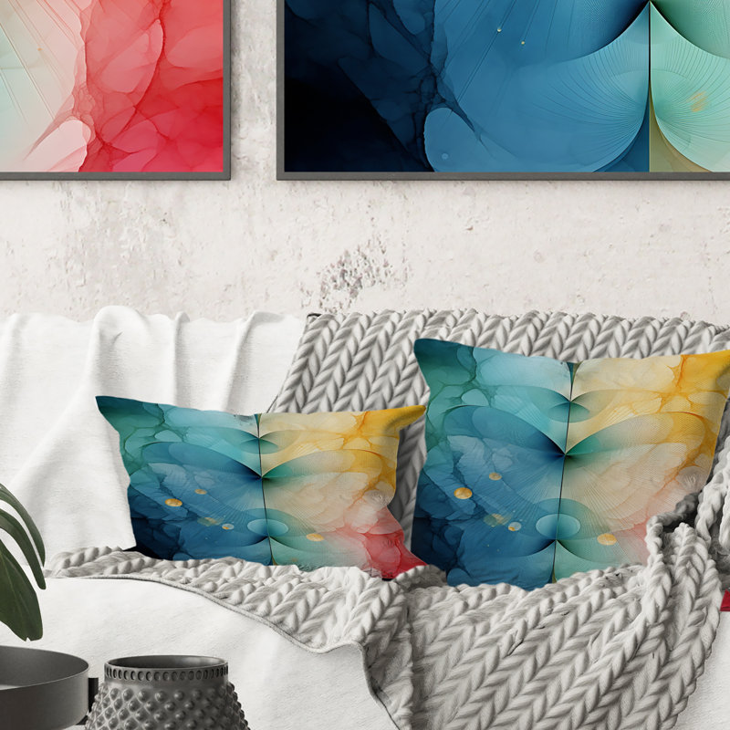 Contemplating Divinity Circular Harmony V - Coussin décoratif à imprimé géométrique abstrait