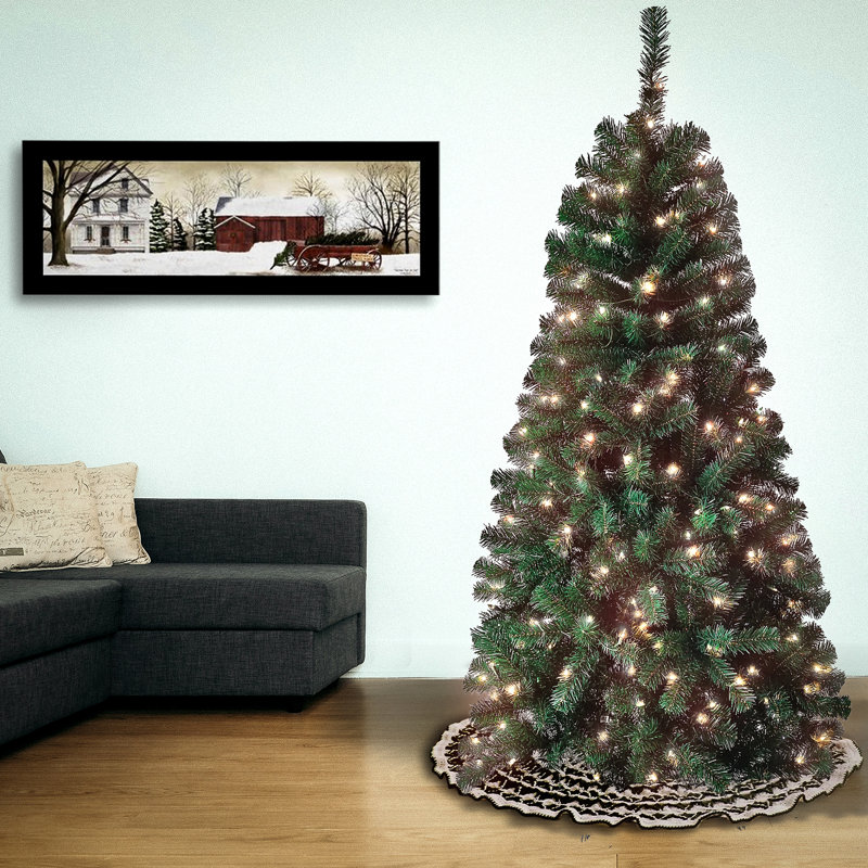 Kingswood Green Fir Artificial Christmas Tree, 7.5'