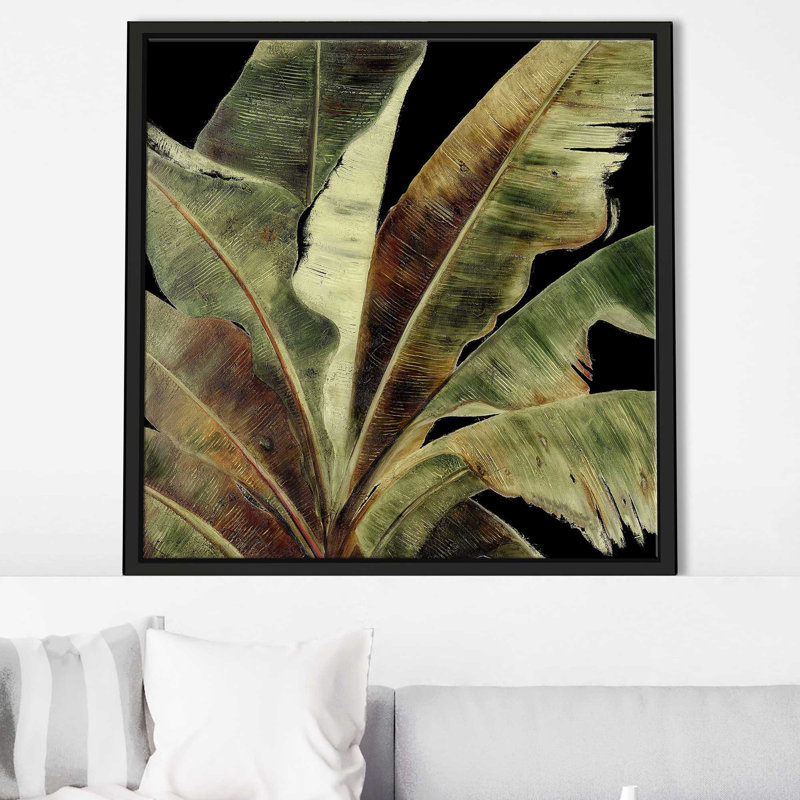 «Uraba Palm On Black I» par Patricia Pinto, reproduction, Cadre flottant noir, H 31,5 po x l 31,5 po x P 2 po