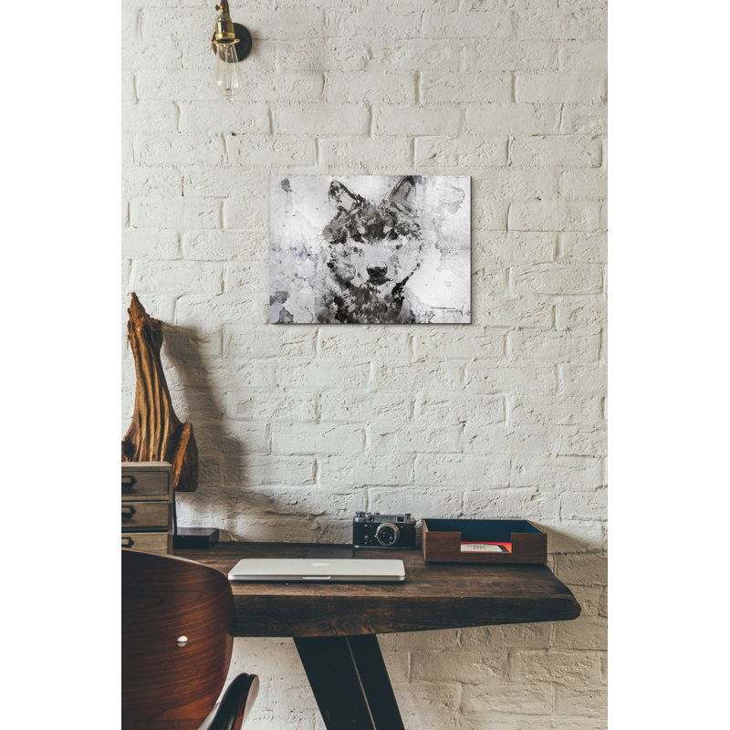 «Rustic Wolf Portrait 3» par Irena Orlov, art mural sur toile, H 12 po x l 16 po x P 0,75 po