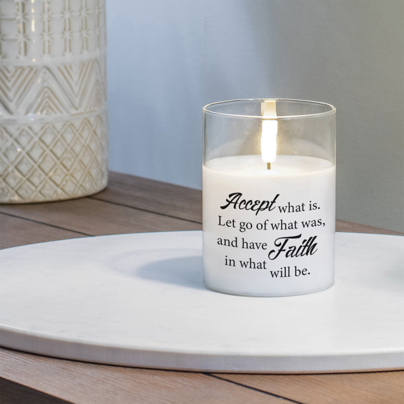 Acceptez la bougie sans flamme «accept What is let unscented»