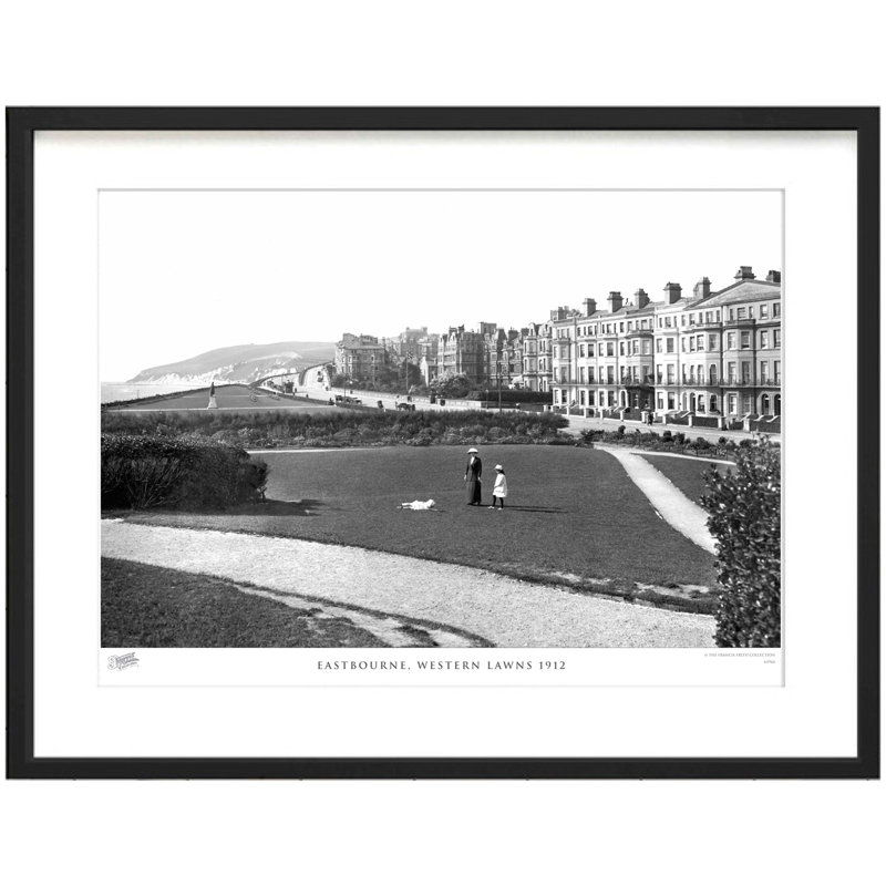 Eastbourne, Western Lawns 1912 by Francis Frith - Single Picture Frame Print, 28cm H x 36cm W x 2.3cm D