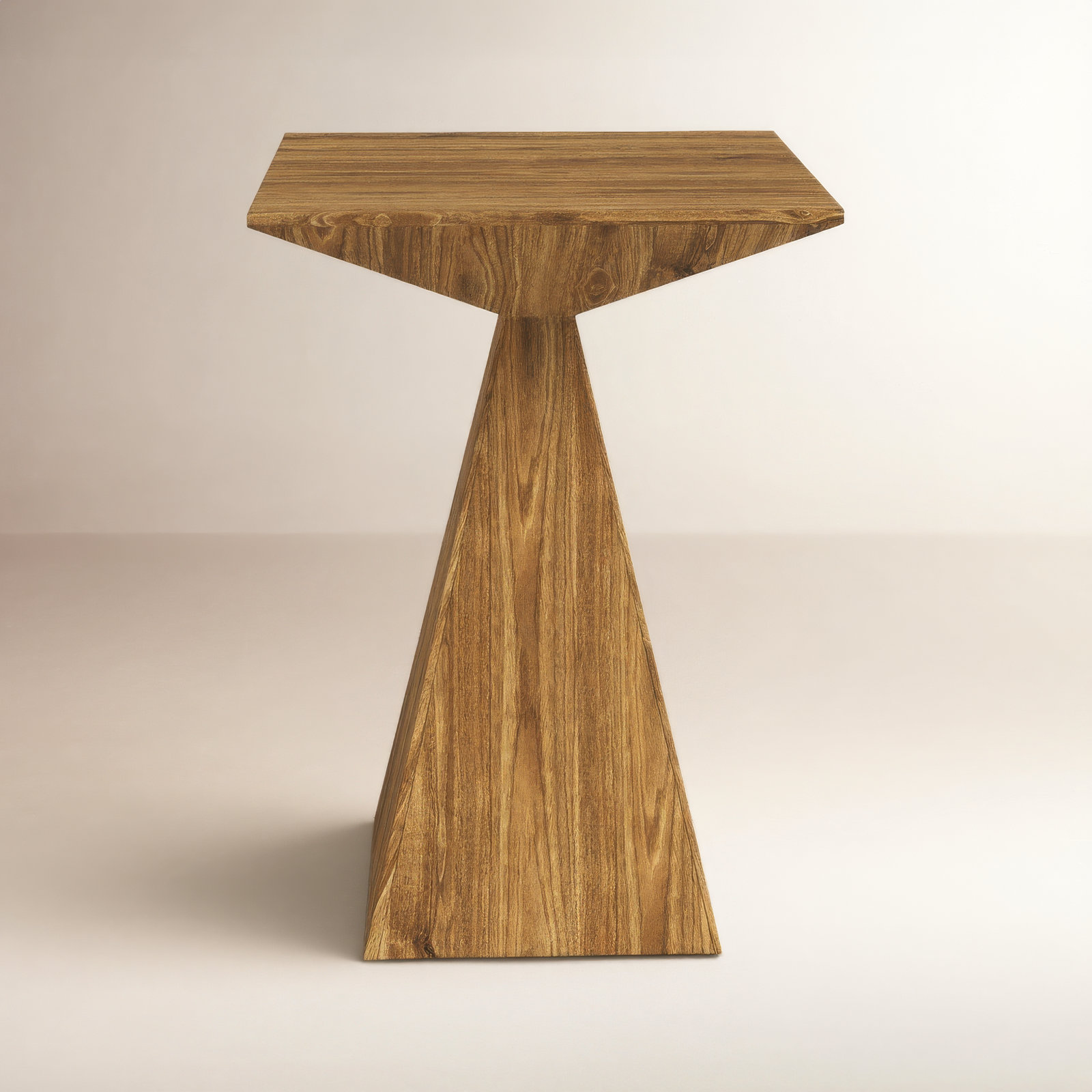 Phineas 18" Mango End Table, Brown