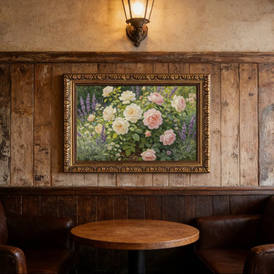 Cadre mural vintage orné de roses blanches roses – Cadre décoratif doré pour œuvres d'art.