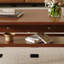 Table basse simple en bois massif de forme ovale-112745385