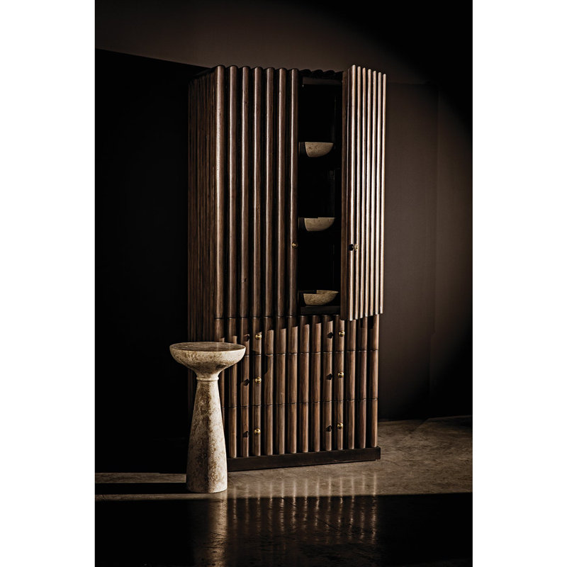 Amunet 2 - Door Armoire