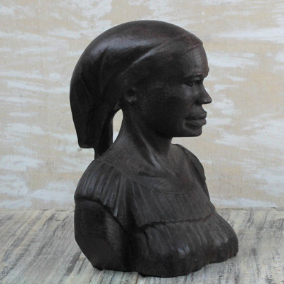 Starbrick People Figurines & Sculptures