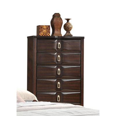 Commode à cinq tiroirs