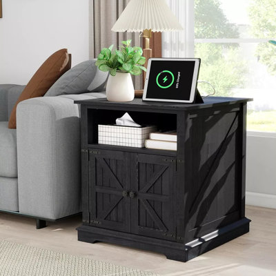 Table de chevet moderne August Grove® avec armoire et 2 prises CA et 2 ports USB intégrés