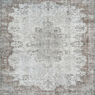 Tapis oriental en laine gris