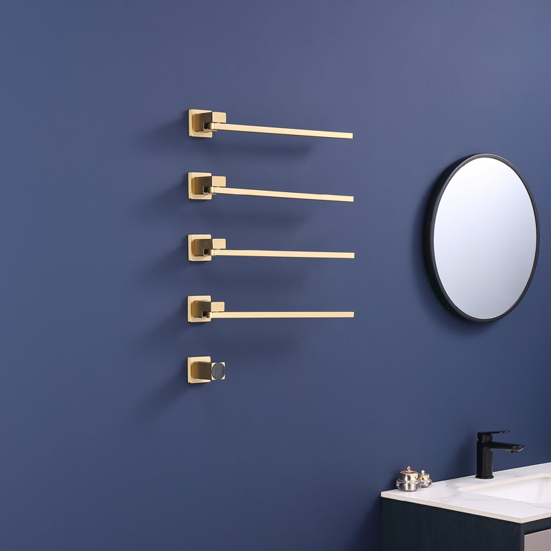 Traditional Towel Rail Towel Warmer, Gold