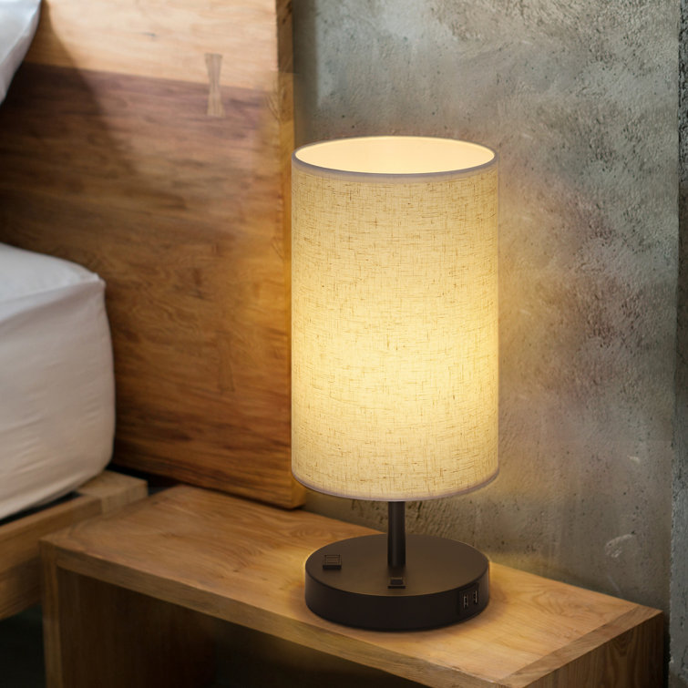 Tarria Metal USB Table Lamp