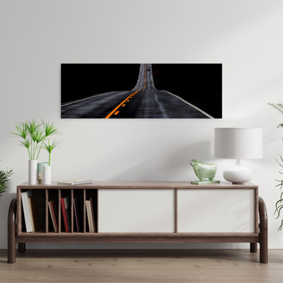 Art mural contemporain route sombre