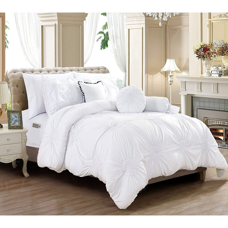 King White Microfiber Down Alternative Reversible Bed in a Bag Set