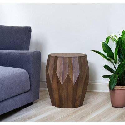 Table de bout abstraite en bois massif
