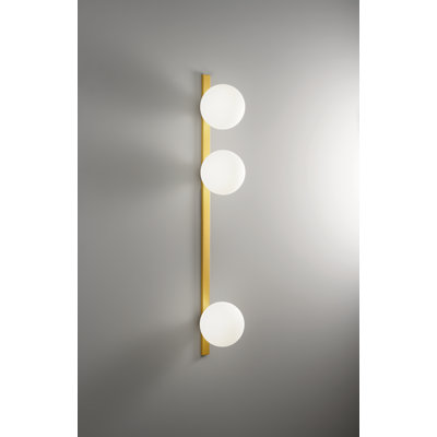 Alfee Wallchiere