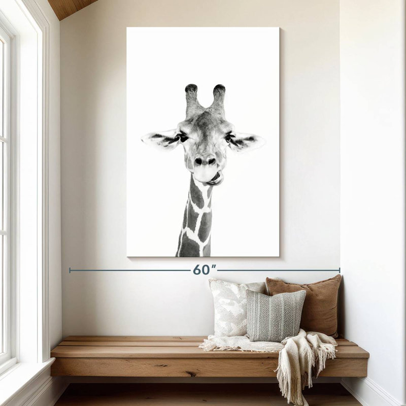 Brampt Happy Giraffe en noir et blanc, H 51 po x l 34 po