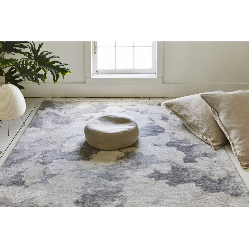 Cloud Hand Knotted Abstract Area Rug in Gray, Rectangle 5' x 8'