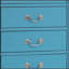 Coffre de rangement intemporel pour la lingerie bleu sarcelle avec tiroirs coulissants et fabrication durable, parfait pour un décor élégant.-1956622006