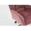 Fauteuil de bureau pivotant à 360° en velours rose, avec piètement en métal doré et roulettes universelles.