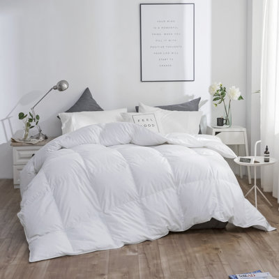 ROYAL ELITE Down Comforter Queen Size Made in Canada, 650FP Lightweight Duvet Insert