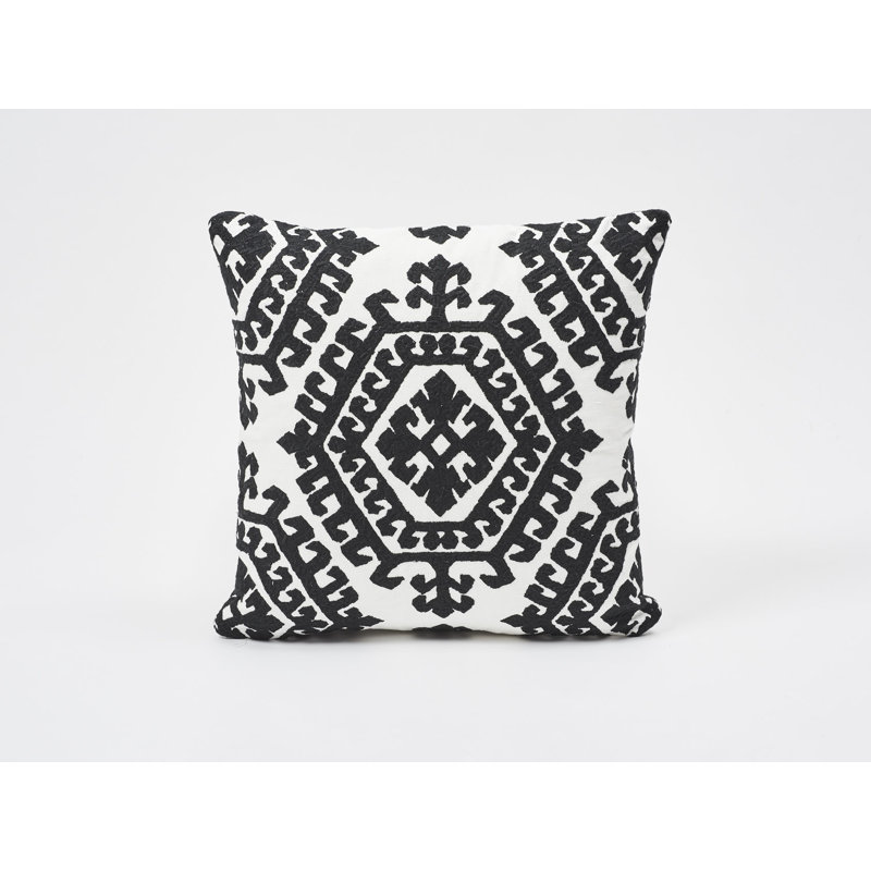 Coussin Omar