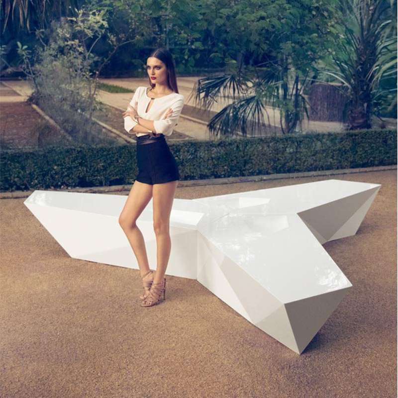 Faz Plastic Planter Bench, Bronze