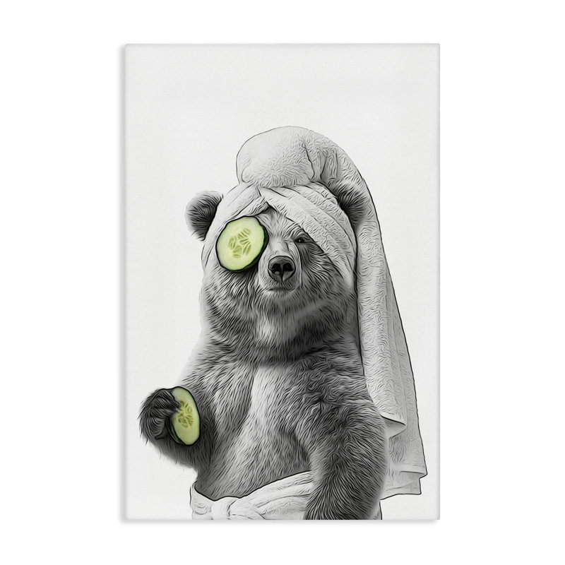 «Fun Bear Face Mask» par Annalisa Latella, H 45 po x l 30 po