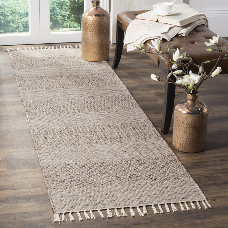 Tapis ivoire / gris acier en coton tissé à plat à la main Bester, Tapis de couloir 2 pi 3 po x 18 pi