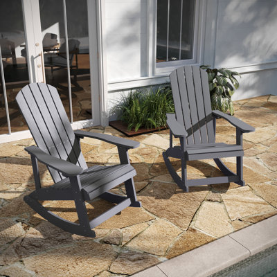 Chaise berçante en plastique