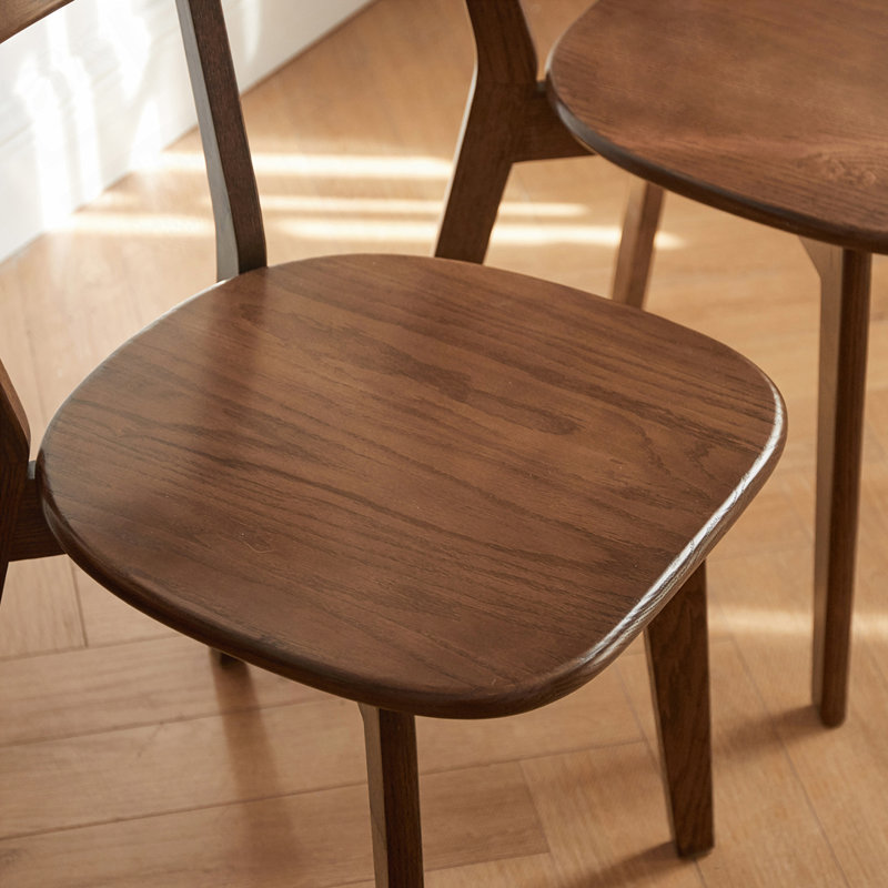 Chaises de salle à manger en bois, Noyer