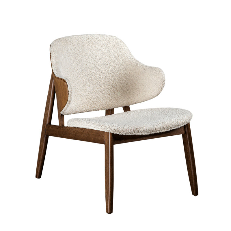 Chaise d'appoint moderne Mid-Century avec dossier à oreilles noyer / beige