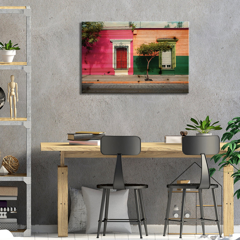 «Mexican colourful facades» par Philippe Hugonnard - Impression sur bois sans cadre, L 26 po x H 18 po