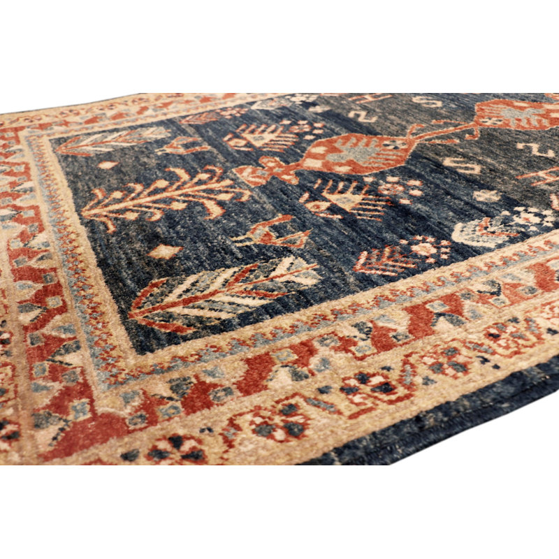 Nealis Oriental Area Rug