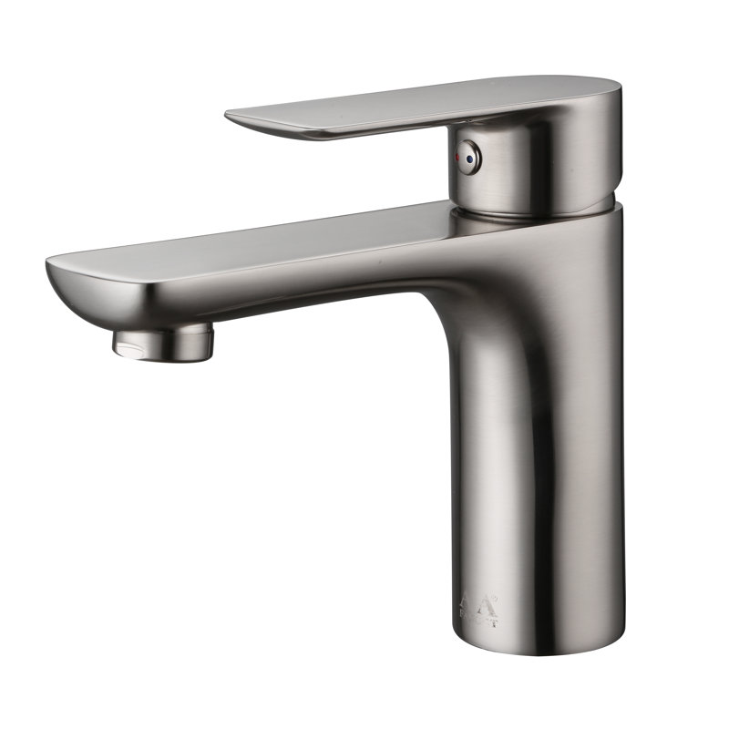 Single-Hole Single-handle Bathroom Faucet, Chrome