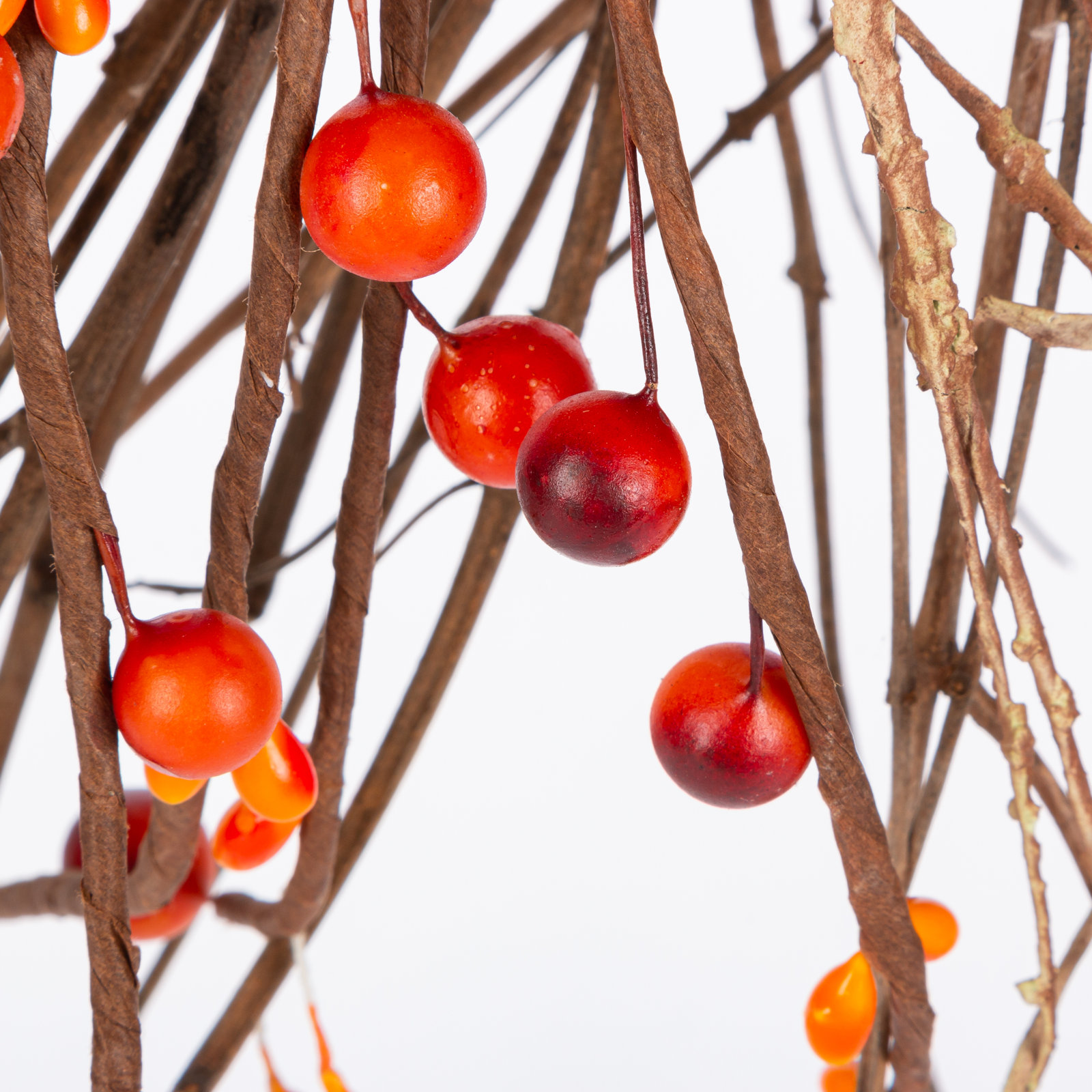 24" Twig Berry Thanksgiving Wreath