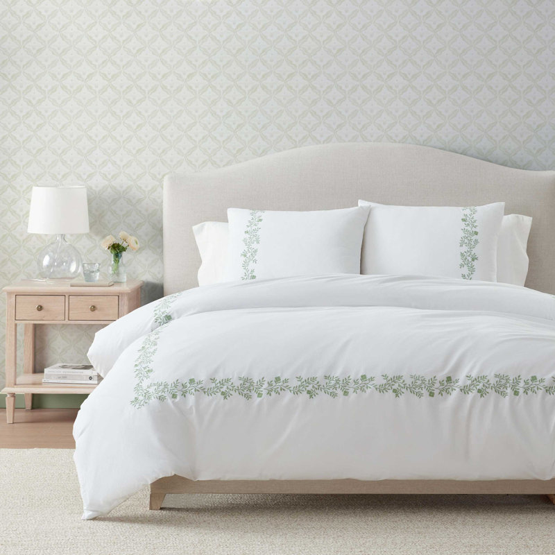 Martha Stewart Garden Path Embroidery Cotton Green Comforter Set, Queen Comforter + 2 Standard Shams, Green Floral