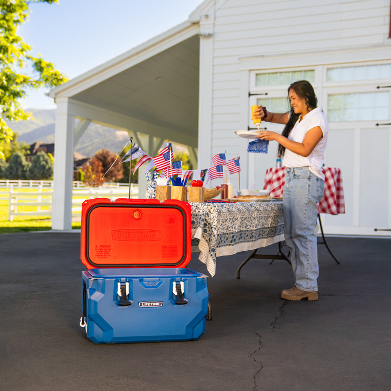 48 Quart Glacier Series Cooler (Patriotic Theme)