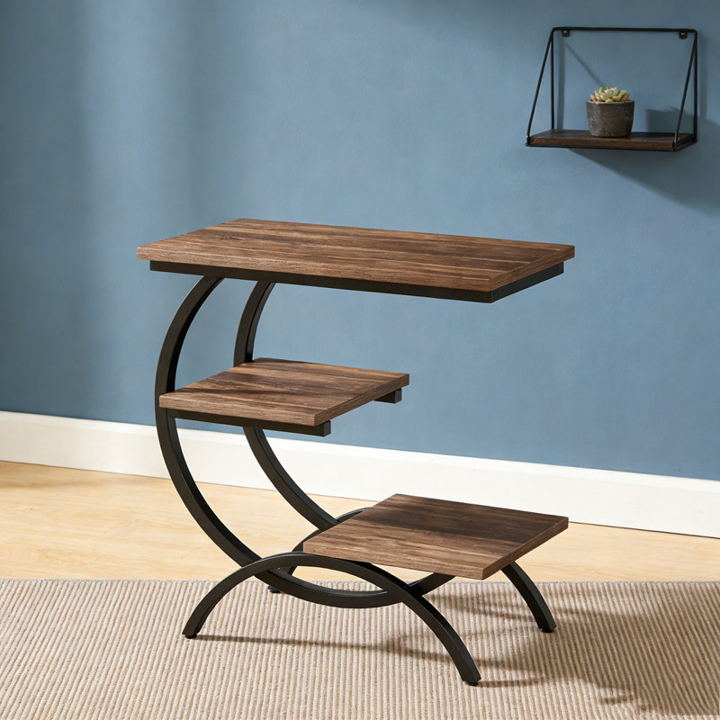 Table de bout, table d'appoint en forme de C