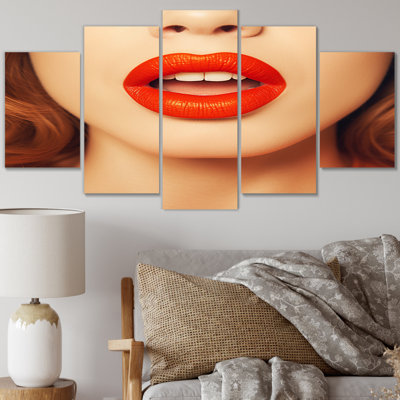 Pout Red Lips Silent Seduction II - reproduction d'art sur toile tendance - 5 panneaux