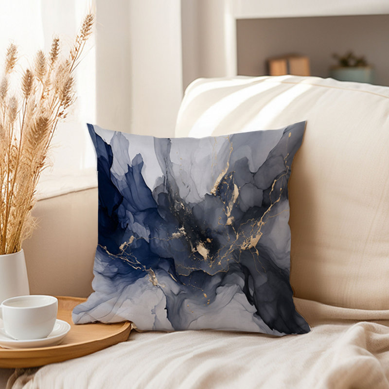 Housse de coussin abstraite Abstract Fluid Symphony - bleu marine et doré, 20x20