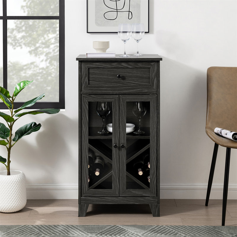 Bar élégant avec porte en verre avec rangement pour bouteilles et design polyvalent