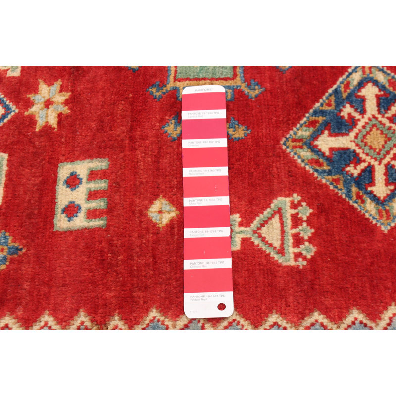 Tapis rouge Finest Ghazni 6 pi 7 po x 9 pi 8 po