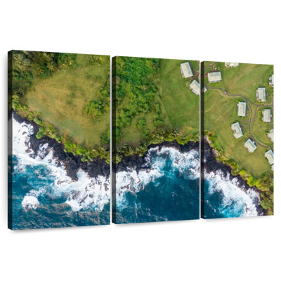 Nicci Hana Hawaii Volcanic Coastline