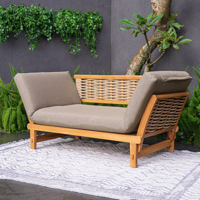  Lit de jour d'extérieur en teck de 79 po de largeur avec coussins SunbCushions