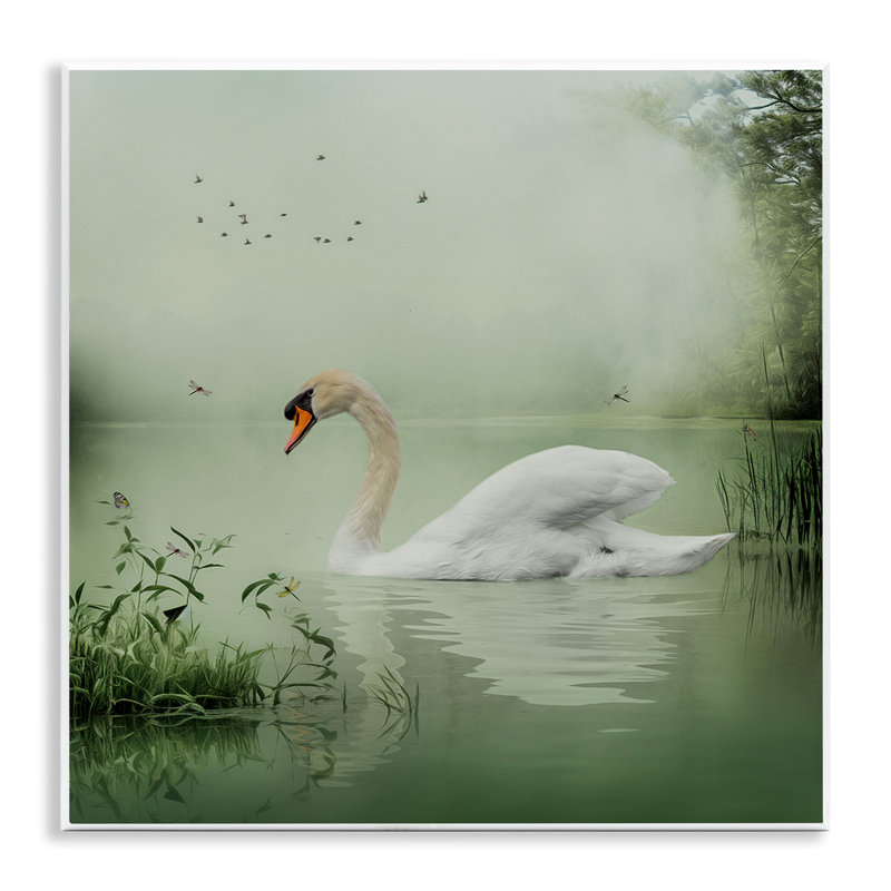 «Swan's Sanctuary Misty Lake» par Kelley Parker