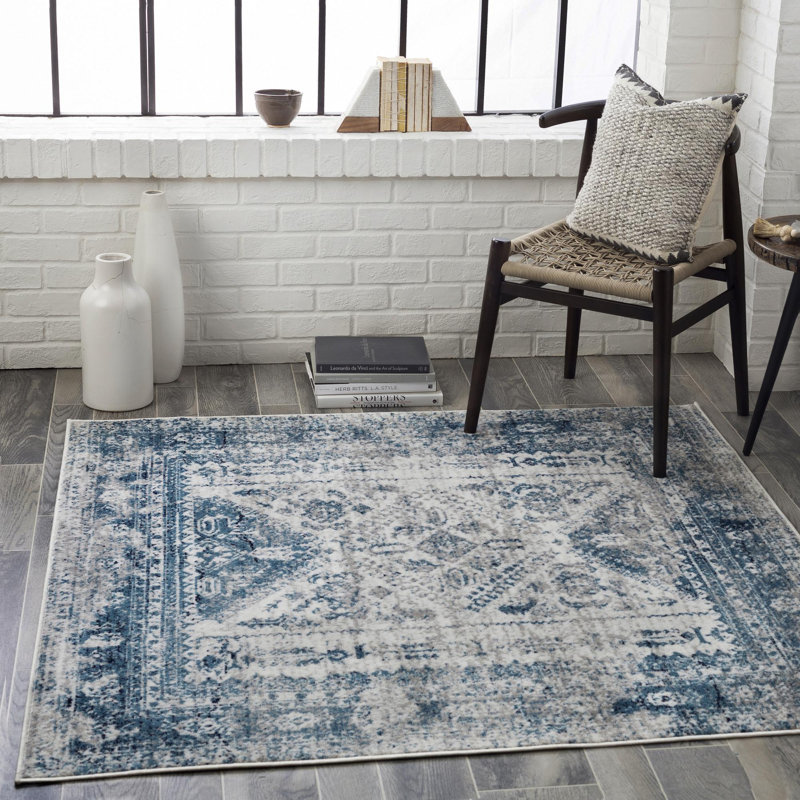 Tapis oriental Fitz, Sky Blue, Square 5'3"