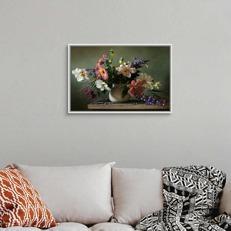 "Bouquet I" par PhotoINC studio-reproduction de photo sur toile, Cadre blanc, H 22 po x l 32 po x P 1,75po