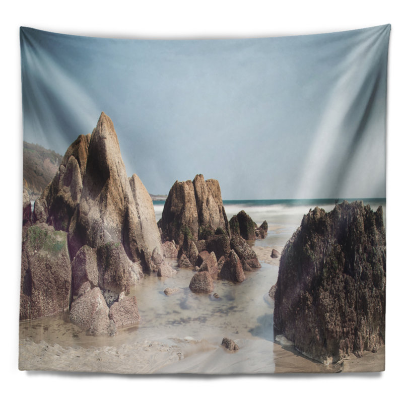 Tapisserie panoramique «Seashore Large Rocks at Coast», H 32 po x l 39 po