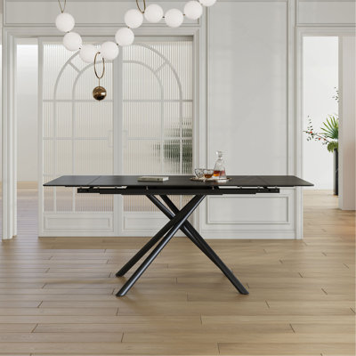 Table de salle à manger rétractable en pierre frittée, de conception rectangulaire moderne, avec des pieds en acier au carbone noir au bas, 83 pouces convenant à 6 à 8 sièges